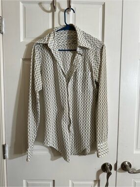 Vintage-Inspired Women’s Cream Geometric Button-Up Shirt